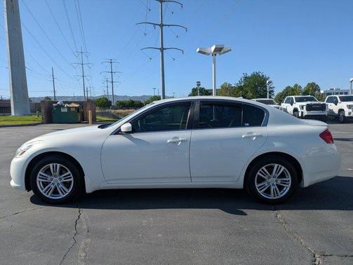 2013 INFINITI G37x Base