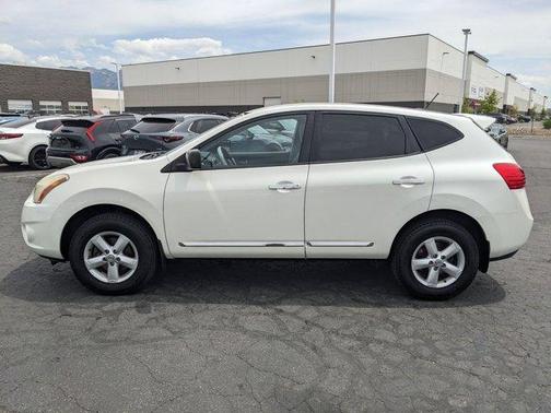 2012 Nissan Rogue S