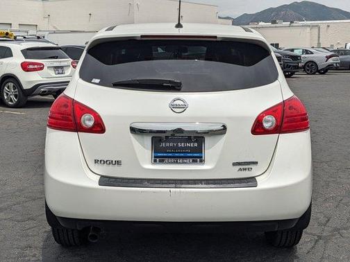 2012 Nissan Rogue S