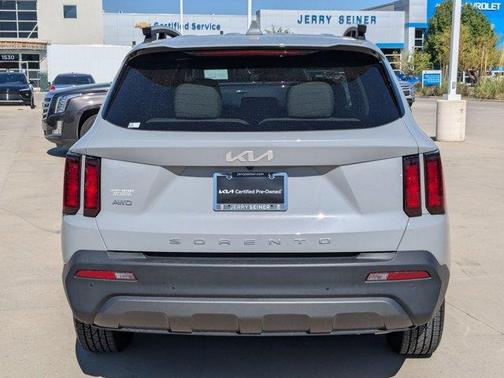 2022 Kia Sorento X-Line S