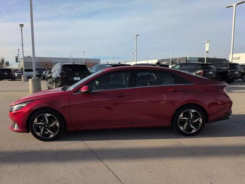 2021 Hyundai ELANTRA Limited