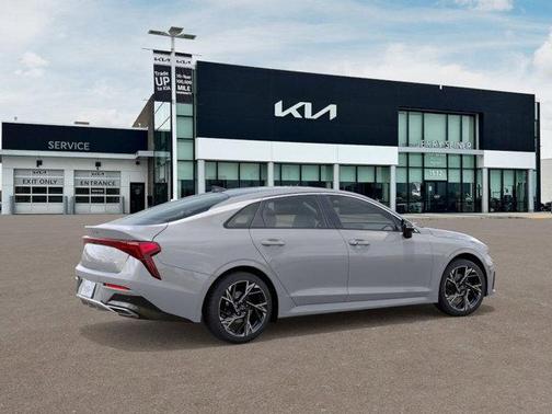 2025 Kia K5 GT-Line