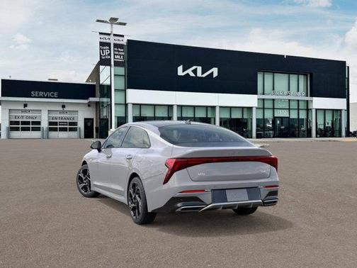2025 Kia K5 GT-Line