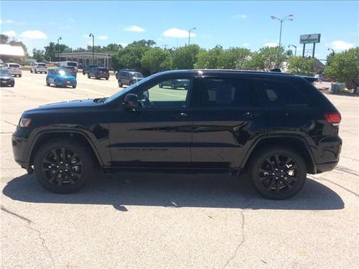 2022 Jeep Grand Cherokee WK Laredo