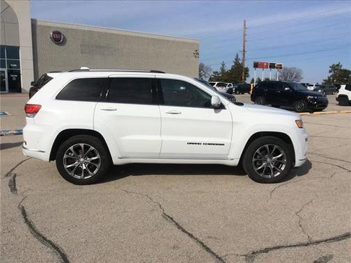 2020 Jeep Grand Cherokee Summit