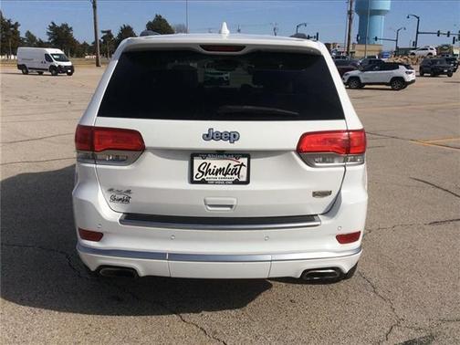2020 Jeep Grand Cherokee Summit