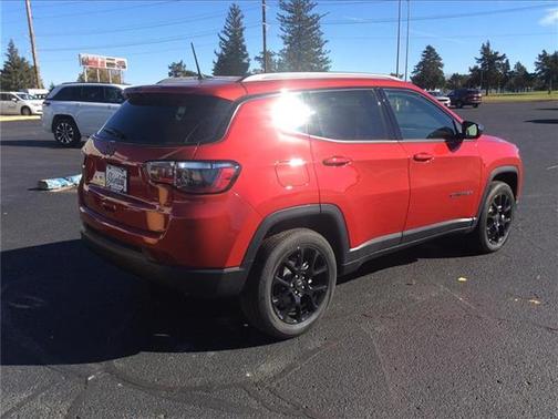 2026 Jeep Compass Latitude