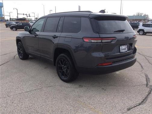 2025 Jeep Grand Cherokee L Laredo