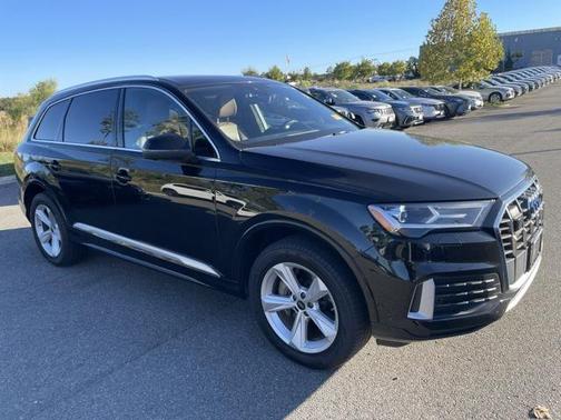 2022 Audi Q7 Premium Plus 45 TFSI quattro Tiptronic