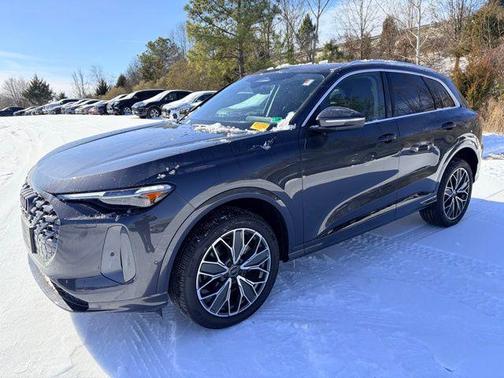 2025 Audi Q5 Premium Plus TFSI quattro S tronic