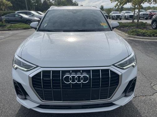 2024 Audi Q3 Premium 45 TFSI S line quattro Tiptronic