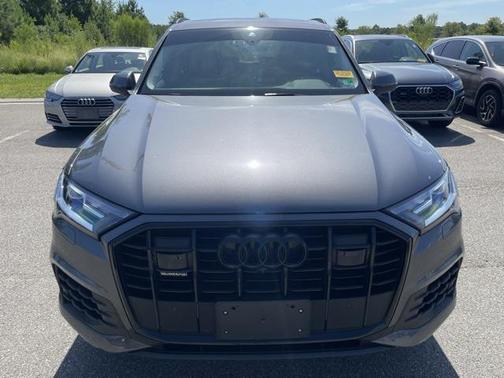 2022 Audi Q7 Premium Plus 55 TFSI quattro Tiptronic