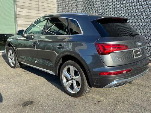 2023 Audi Q5 Premium Plus 45 TFSI S line quattro
