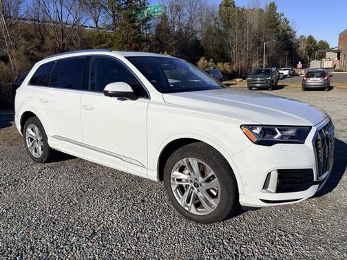 2023 Audi Q7 Premium Plus 55 TFSI quattro Tiptronic