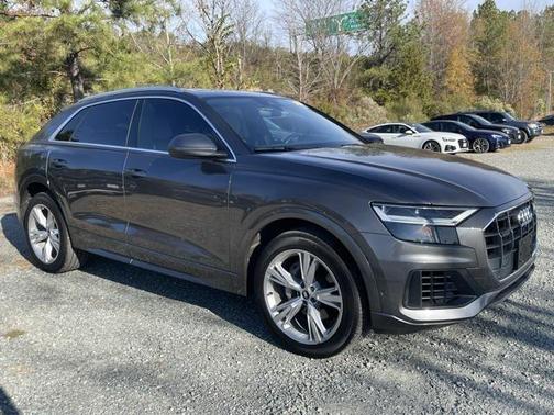 2021 Audi Q8 Premium 55 TFSI quattro Tiptronic