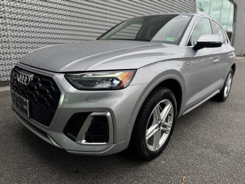 2023 Audi Q5 Prestige 55 TFSI e S line quattro S tronic