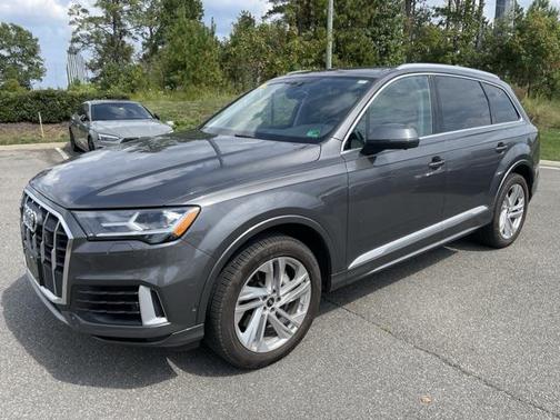 2022 Audi Q7 Premium Plus 55 TFSI quattro Tiptronic