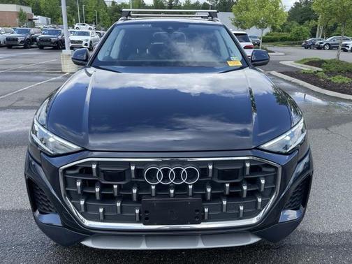 2024 Audi Q8 Premium 55 TFSI quattro