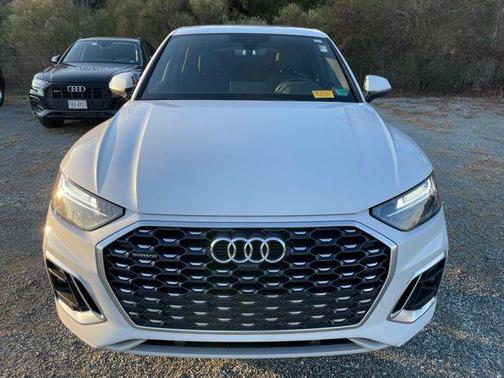2023 Audi Q5 Sportback Premium Plus 45 TFSI S line quattro S tronic