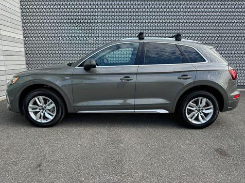 2023 Audi Q5 Premium 45 TFSI S line quattro