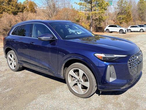 2025 Audi Q5 Premium Plus TFSI quattro S tronic