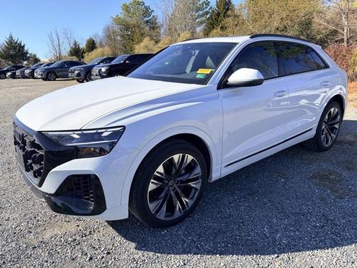 2025 Audi Q8 Premium 55 TFSI quattro