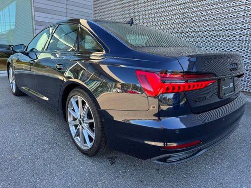 2025 Audi A6 Premium Plus 45 TFSI quattro S tronic