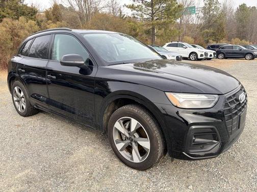 2025 Audi Q5 Premium 40 TFSI quattro S tronic