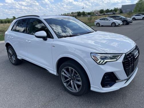 2024 Audi Q3 Premium Plus 45 TFSI S line quattro Tiptronic