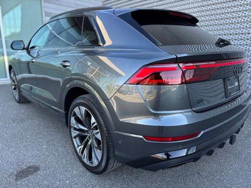 2025 Audi Q8 Premium Plus 55 TFSI quattro