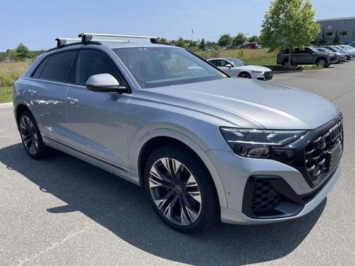 2025 Audi Q8 Premium Plus 55 TFSI quattro
