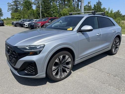 2025 Audi Q8 Premium Plus 55 TFSI quattro