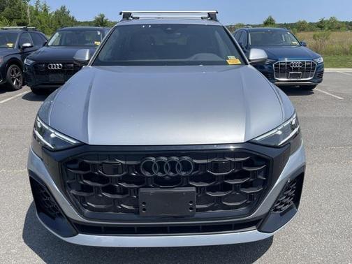 2025 Audi Q8 Premium Plus 55 TFSI quattro