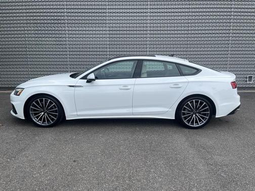 2024 Audi A5 Sportback Premium Plus 40 TFSI quattro S tronic