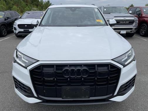 2023 Audi Q7 Premium Plus 55 TFSI quattro Tiptronic