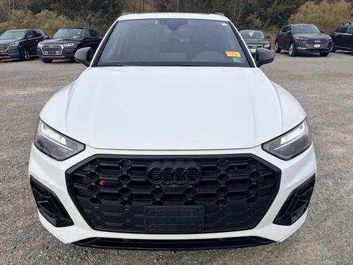 2025 Audi SQ5 Premium Plus TFSI quattro Tiptronic