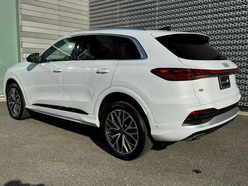 2025 Audi Q5 Premium Plus TFSI quattro S tronic