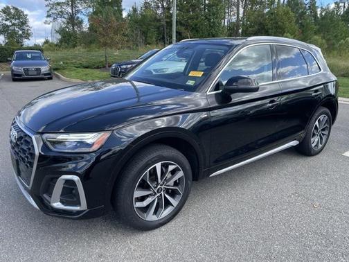 2023 Audi Q5 S line Premium Plus