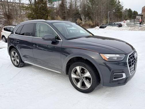 2023 Audi Q5 Premium Plus 40 TFSI quattro S tronic