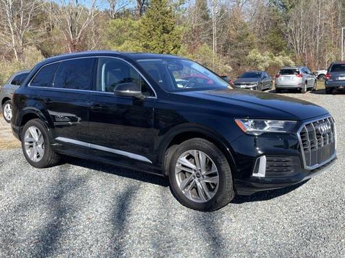 2023 Audi Q7 Premium 45 TFSI quattro Tiptronic