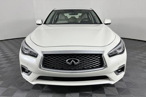 Photo 3 of 3 of 2021 INFINITI Q50 3.0t LUXE