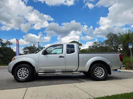 2014 Nissan Frontier SV