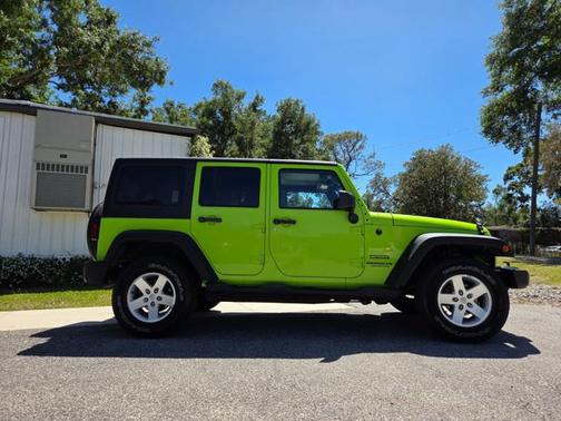2013 Jeep Wrangler Unlimited Sport