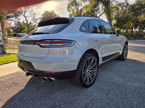 2020 Porsche Macan S