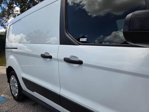 White 2018 Ford Transit Connect Cargo Van XL LWB w/Rear 180 Degree Door