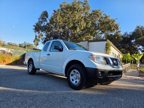 2017 Nissan Frontier S