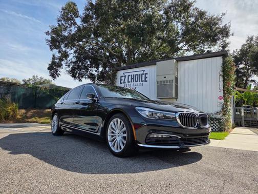 2016 BMW 740 740i