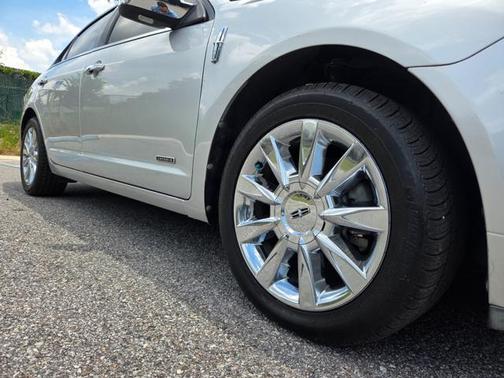 2012 Lincoln MKZ Hybrid Base