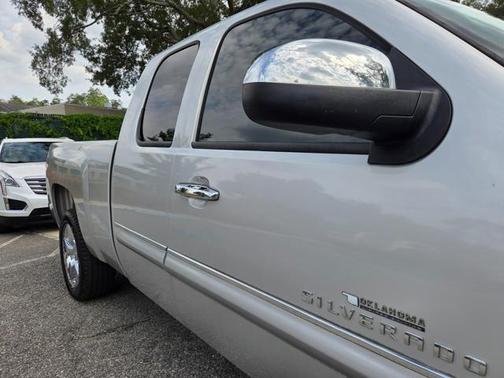 Sheer Silver Metallic 2010 Chevrolet Silverado 1500 LT