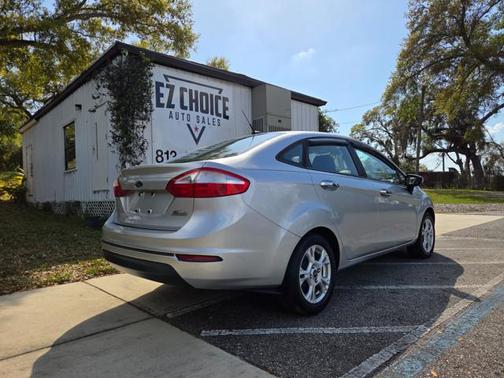 2015 Ford Fiesta SE